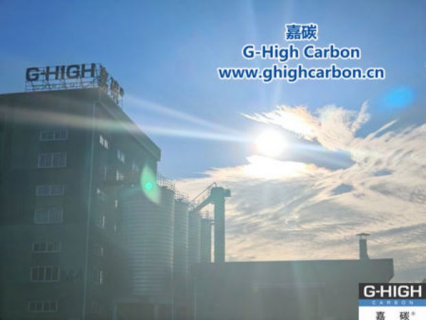下班時(shí)分，天空上演白云盛宴，員工紛紛記錄美好時(shí)刻。